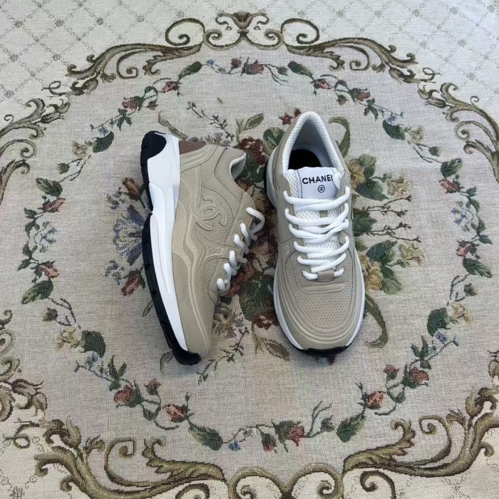 Women's flat sneaker shoes,  size 35-41, SS80-643-644