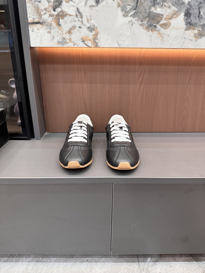 Women's flat sneaker shoes,  size 35-40, SS70-2703