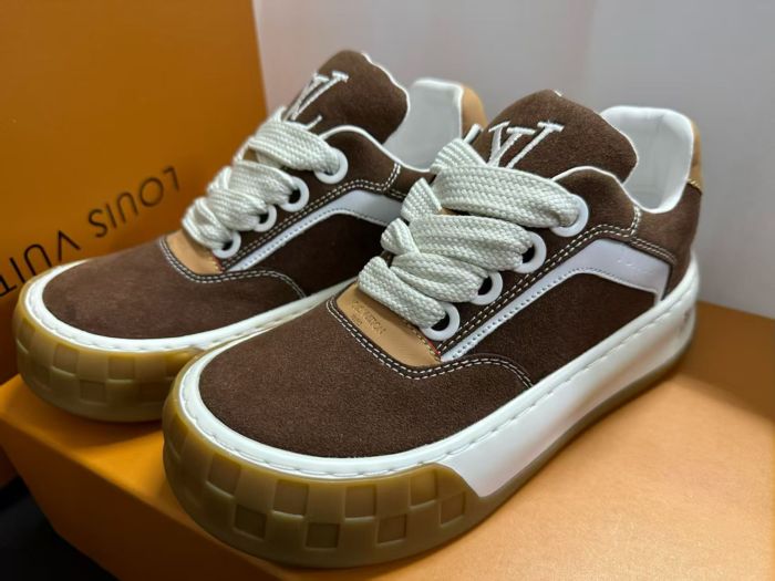 Women's men flat sneaker shoes,  size 35-45, SS80-647-650