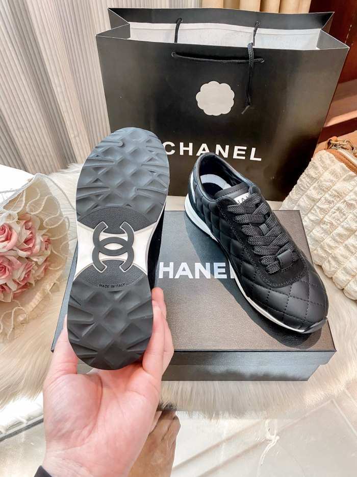 Women's flat sneaker shoes,  size 35-42, SS70-2673