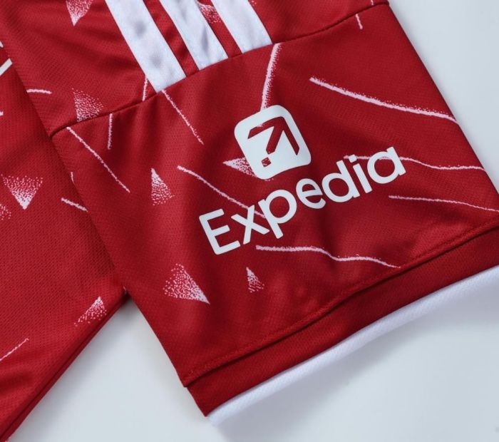 Adult jerseys and Kid's quick-drying football  jersey, A set of top and shorts, CL25-448
