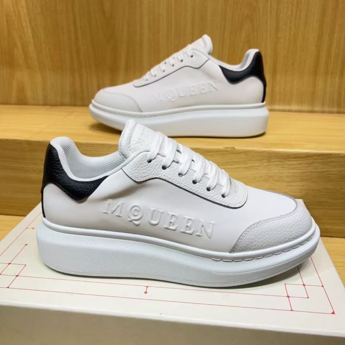 Women's men flat sneaker shoes,  size 35-45, SS70-2697