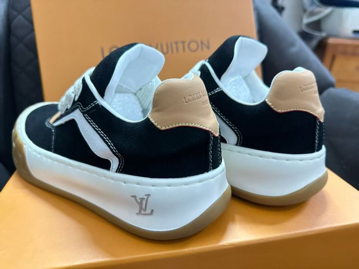 Women's men flat sneaker shoes,  size 35-45, SS80-647-650