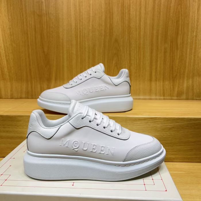 Women's men flat sneaker shoes,  size 35-45, SS70-2696