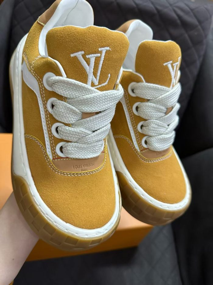 Women's men flat sneaker shoes,  size 35-45, SS80-647-650