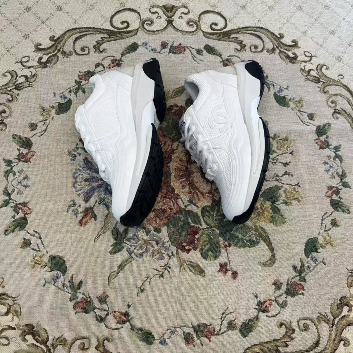 Women's flat sneaker shoes,  size 35-41, SS80-643-644