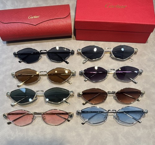 Blue light blocking sunglasses with the box and case ,G25-3759-3765