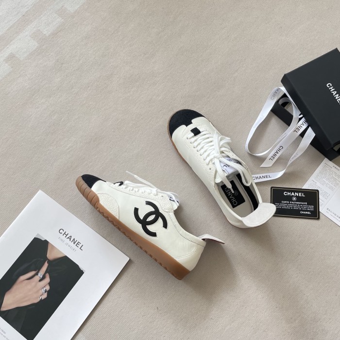 Women's flat sneaker shoes,  size 35-40, SS70-2667-2669