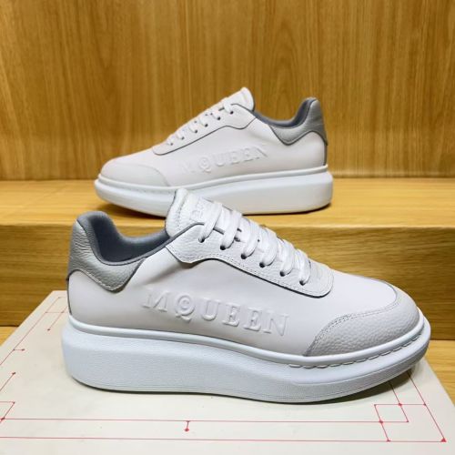 Women's men flat sneaker shoes,  size 35-45, SS70-2691