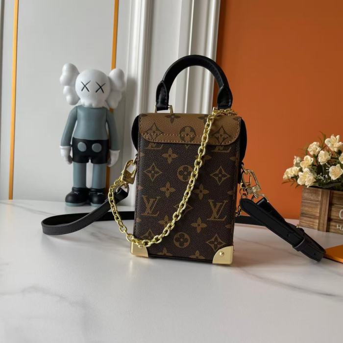 Split leather bag ,4A ,size 17.5*12.5*6cm,  B88-413
