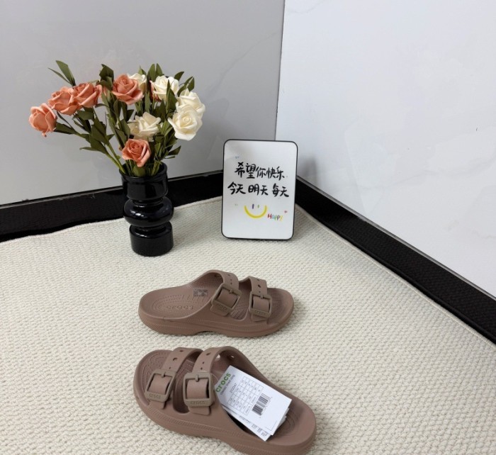 Non-slip Beach shoes Travel casual family shoes for men women, no box, SS25-97-103