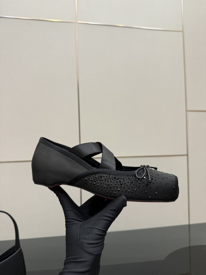 High quality women flat shoes,with box,size 35-41, SS120-399