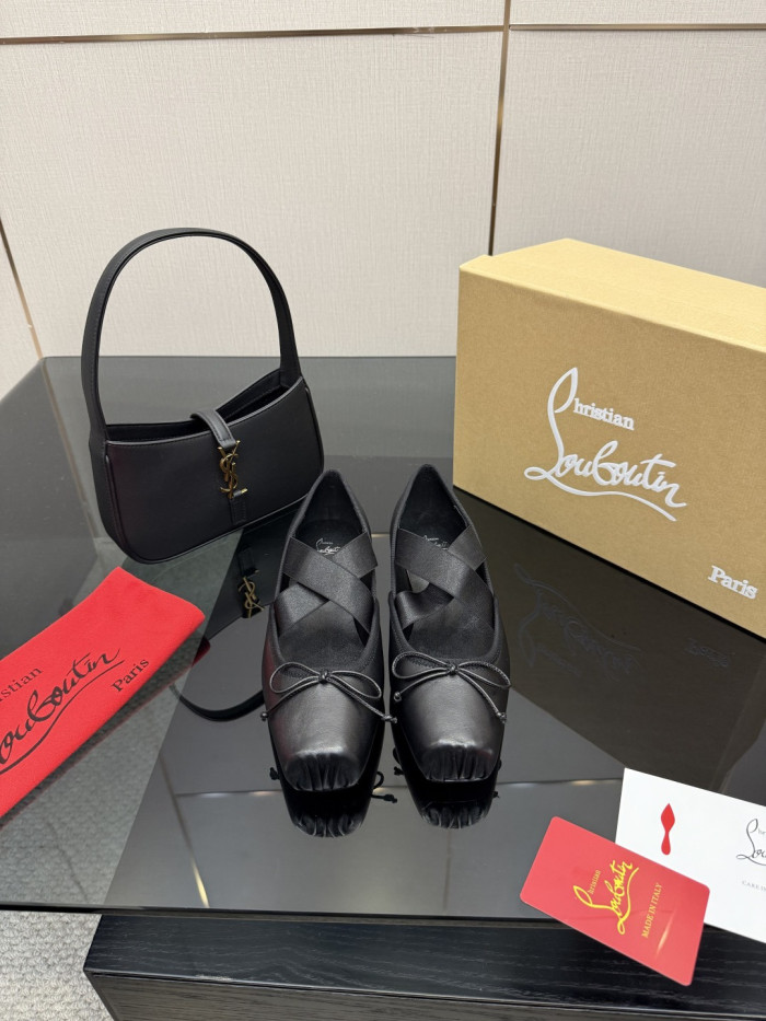 High quality women flat shoes,with box,size 35-41, SS120-395
