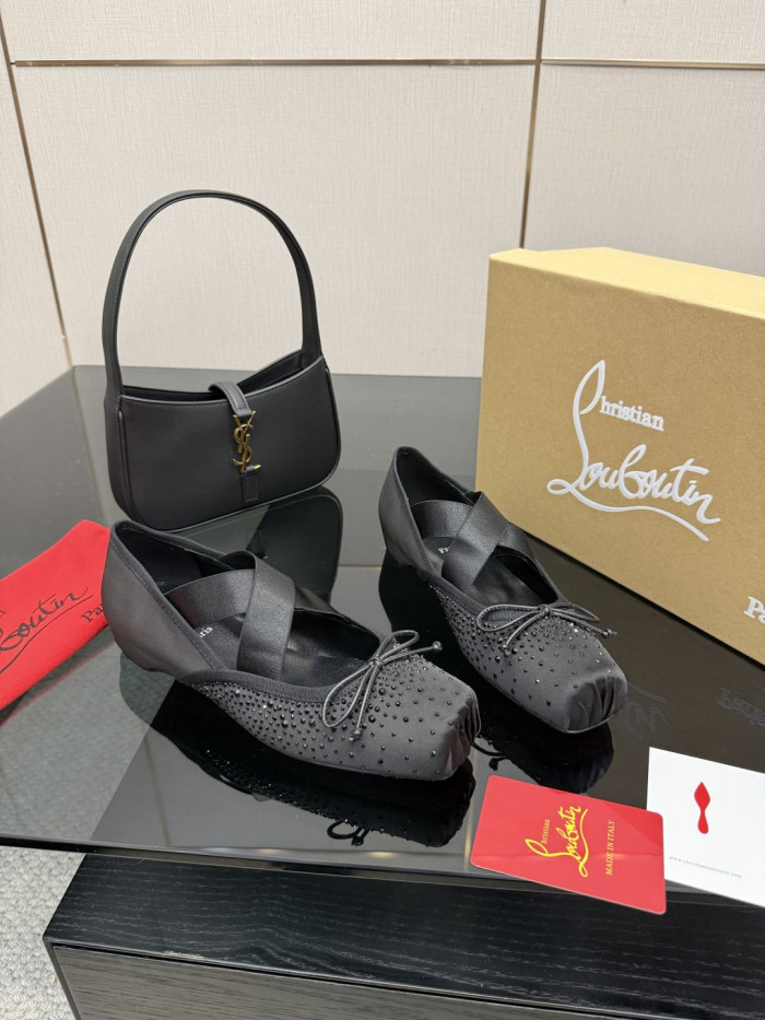 High quality women flat shoes,with box,size 35-41, SS120-399