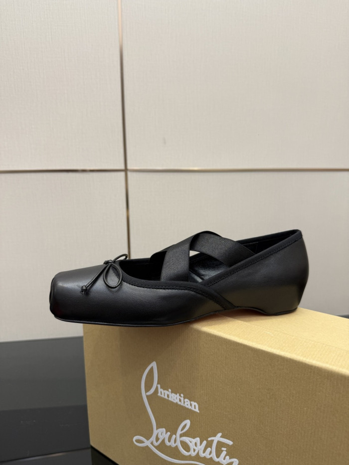 High quality women flat shoes,with box,size 35-41, SS120-395