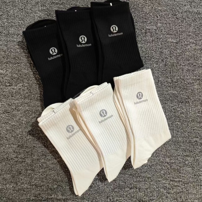 Breathable sports cotton socks for women, 3 pairs,free size,CL15.5-158