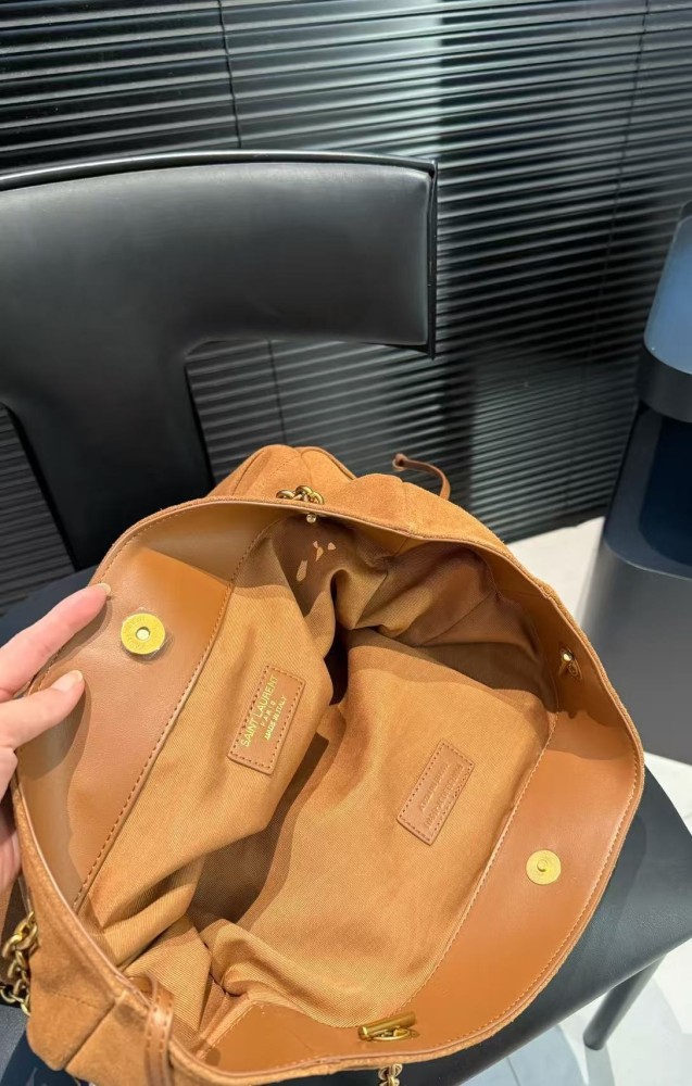 Split leather bag ,4A ,size 34*34cm, no box, B88-417