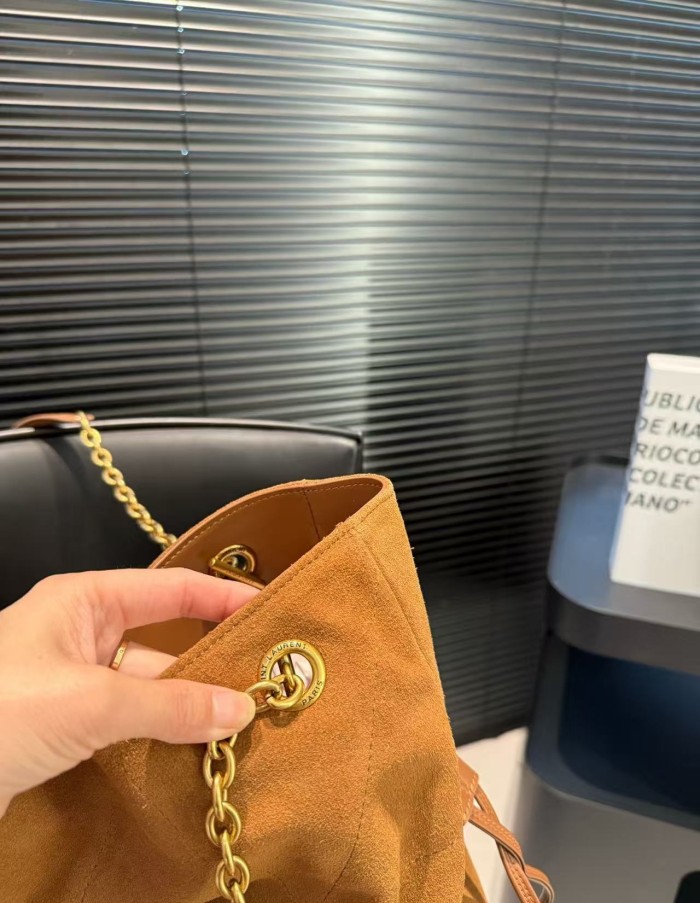 Split leather bag ,4A ,size 34*34cm, no box, B88-417