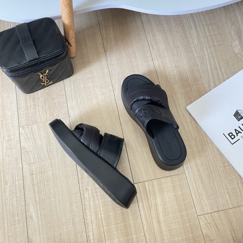 Women's platform slippers shoes, size 35-42, SS50-2071