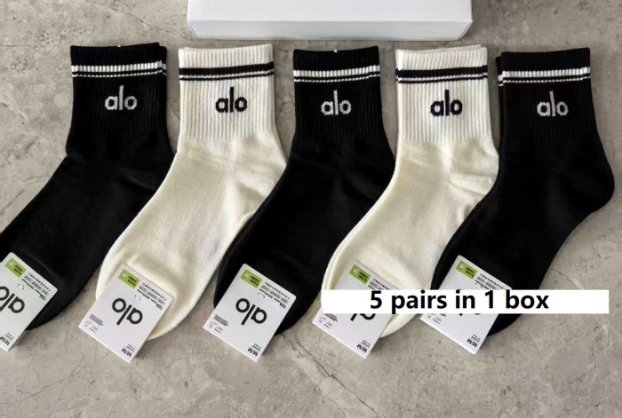 Breathable sports cotton socks for women， 5 pairs of 1 box. with box,free size,CL15.5-155