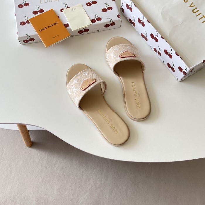 Women's flat slippers shoes, size 35-42, SS50-2105