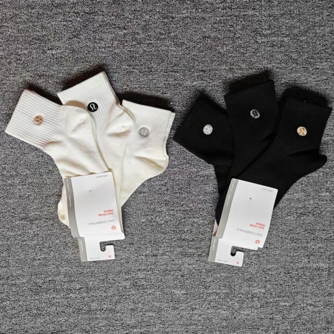 Embroidery breathable sports cotton socks for women， 3 pairs,free size,CL15.5-157
