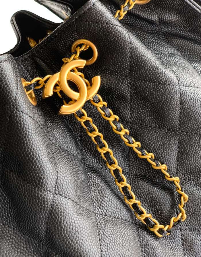 Cow Leather bag top quality ,no box, with dust bag. size 30*26*14cm , B200-6