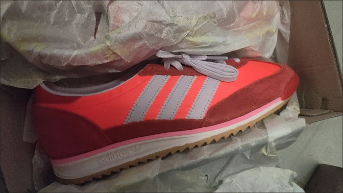 Women  men runner sneaker shoes,  with box,size 36-46，SS60-729