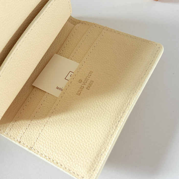 Leather wallet,5A,with box,size 11 x 8.5 x 2cm,B35-355-357