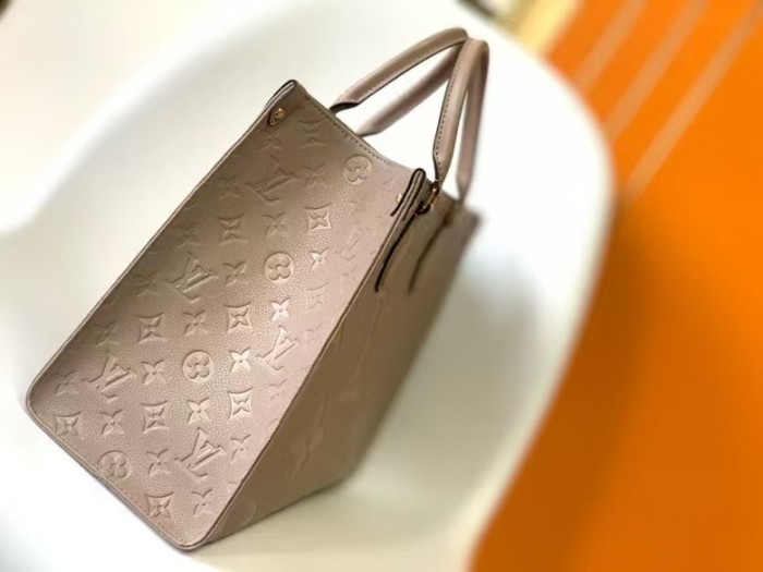 Split leather bag,4A,no box,size 35*27*14cm,B88-424