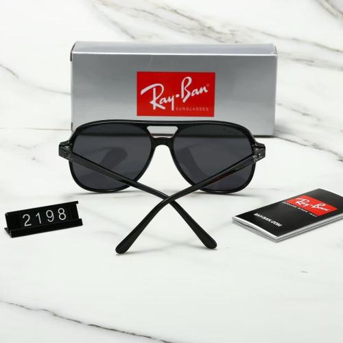 Blue light blocking sunglasses with the box and case ,G25-3820-3825