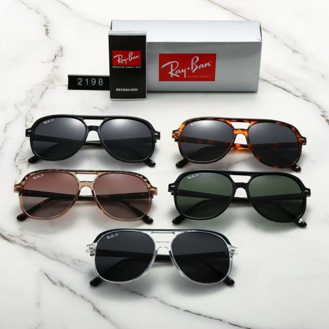 Blue light blocking sunglasses with the box and case ,G25-3820-3825