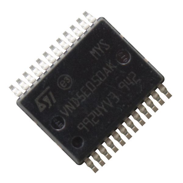 VND5E050AK VND5E050 HSSOP24 View of the public road car lights normally on PC board BCM body control module chip s