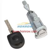 For VW Sagitar left door lock