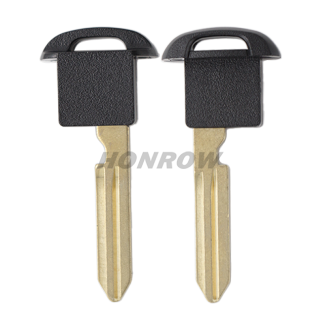 For Venucia emergency key blade