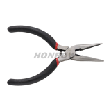 For HU92 Key model, ajust into a new key, and then use key cutting machine to cut