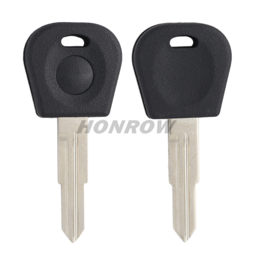 For Daewoo transponder key blank DW05R
