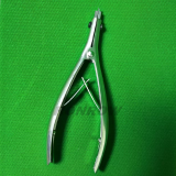 Shell Removal Pliers This tool is used to remove car remote shells. When a car key runs out of battery and needs a replacement, this tool is used to take apart the key shell. It is convenient and effective