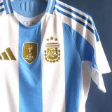 CAMPEONES DEL MUNDO 3 Stars Argentina Home Player Version Jersey 2024/25 (Have FlFA World Champion 2022 球员版有胸前章)
