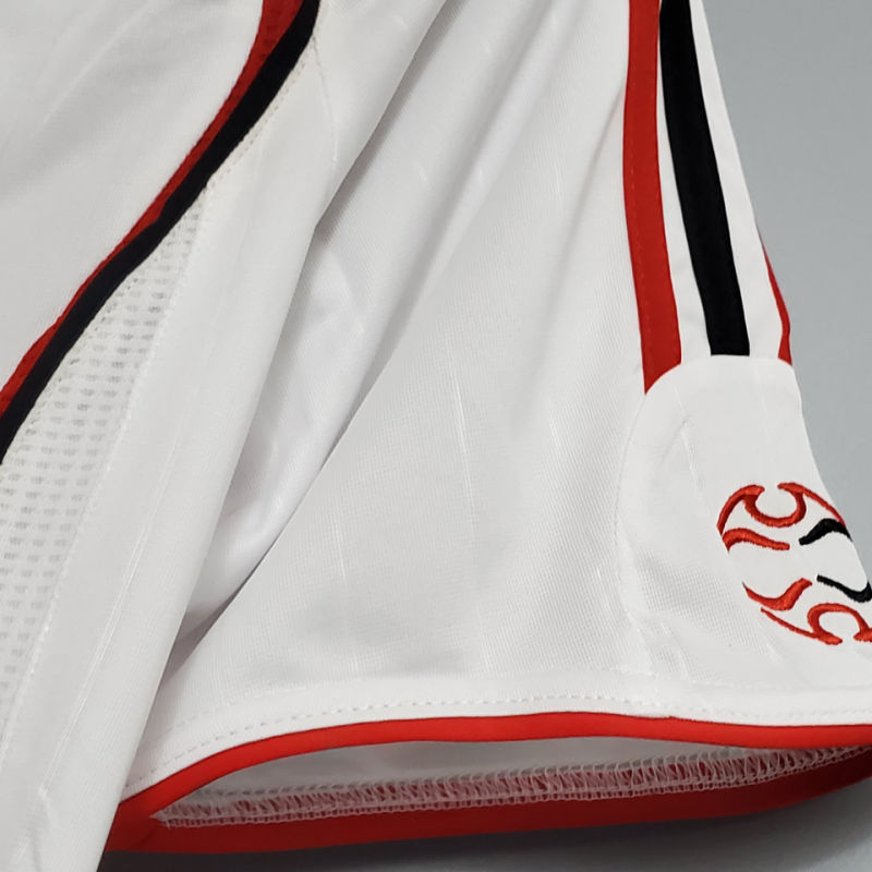 AC Milan Retro 2006/07 Visitante (Blanca) 12