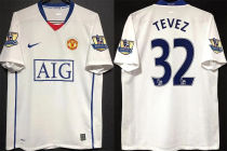 TEVEZ #32 M Utd White Retro Jersey 2008/09 (Have Patch 带 07/08 CHAMPIONS 金 英超双臂章 FA Premier League Font 英超字体 )
