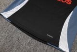 2024/25 M Utd Black Sweater Tracksuit