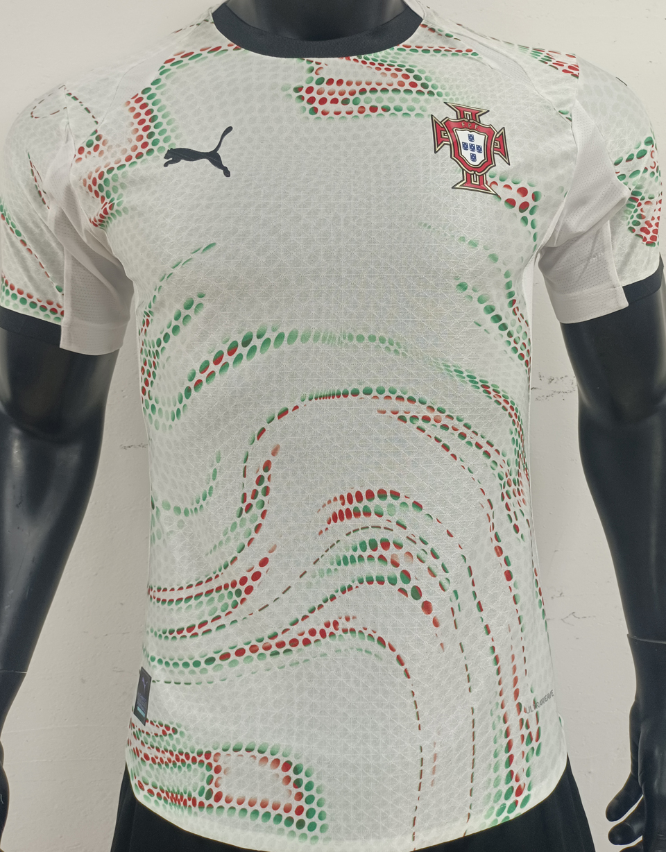 2025 Portugal Visitante White Versión Jugador