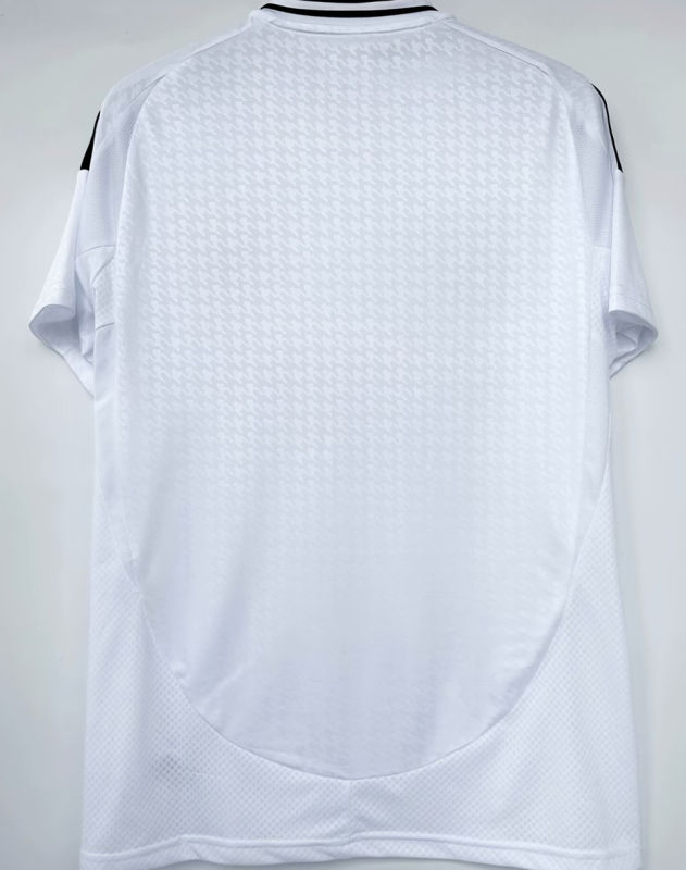 Real Madrid Local Versión Aficionado 2024/25 (Blanca) 2