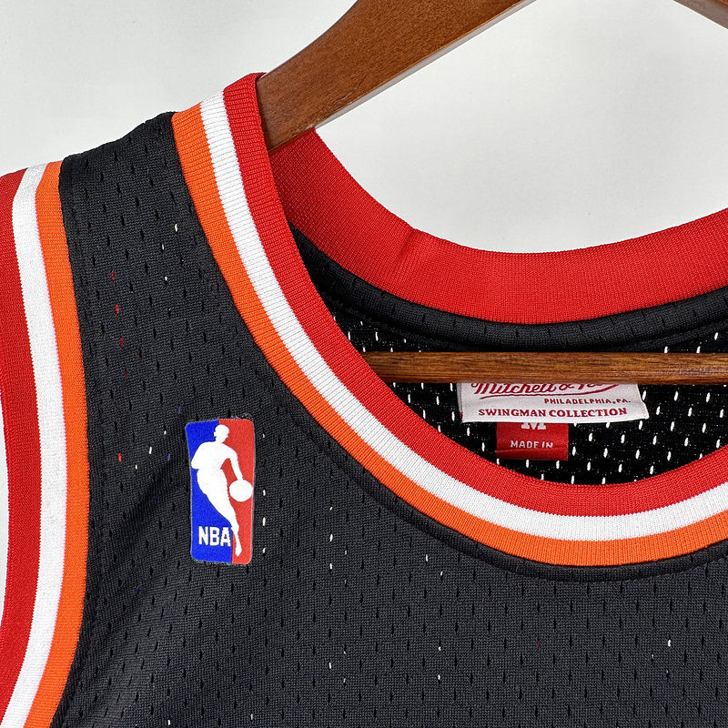 Miami Heat JAMES #6 Black Retro NBA 3