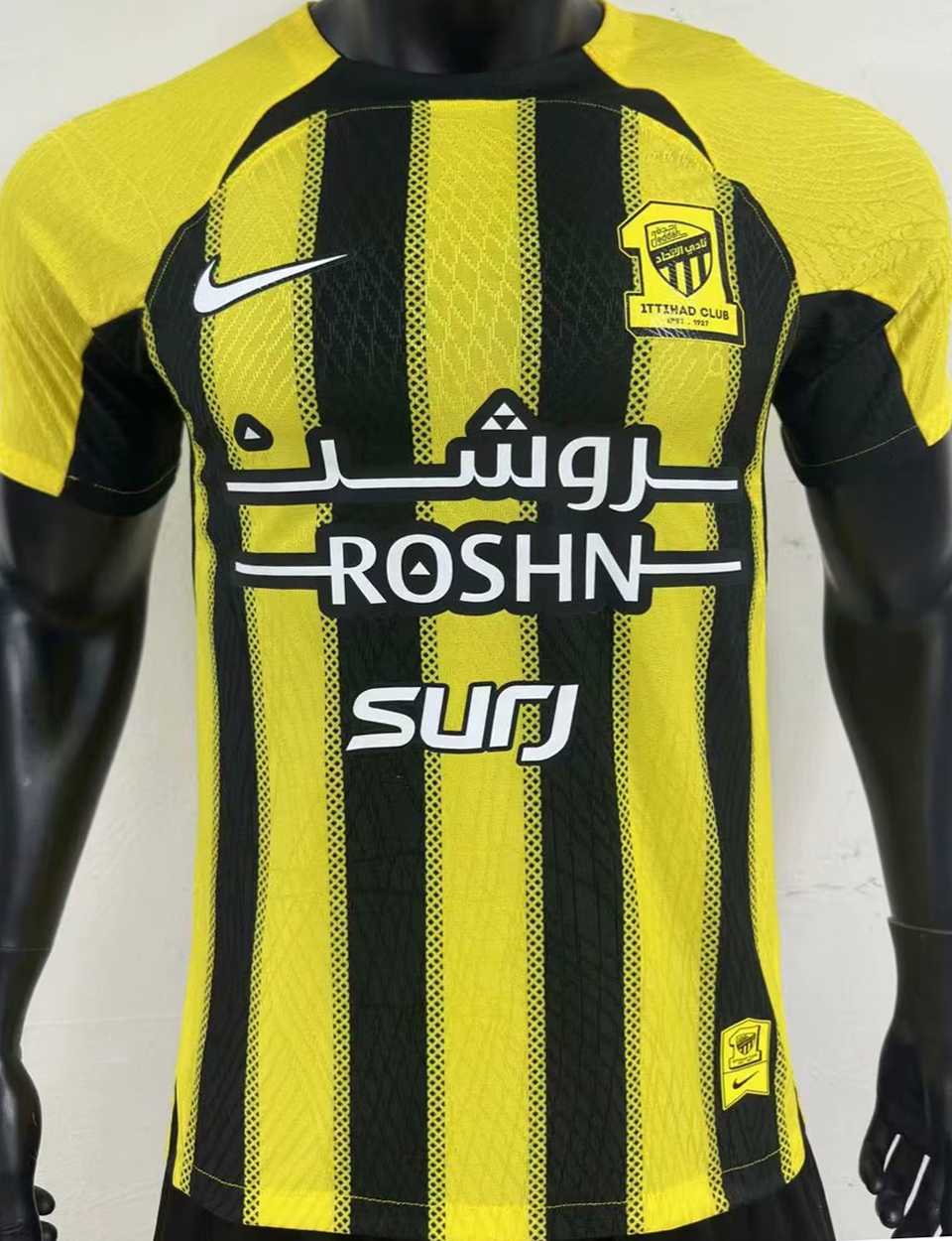 2024/25 Al Ittihad Local Black Versión Jugador