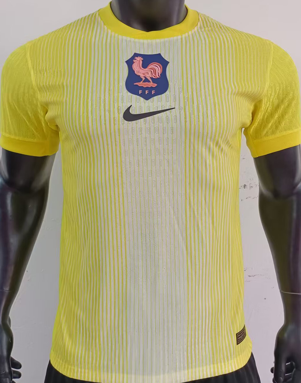 2025 Francia Local Yellow Versión Jugador