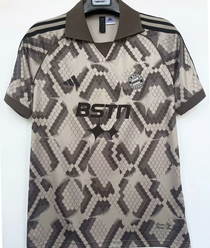 Bayern Munich Local Versión Aficionado 2025