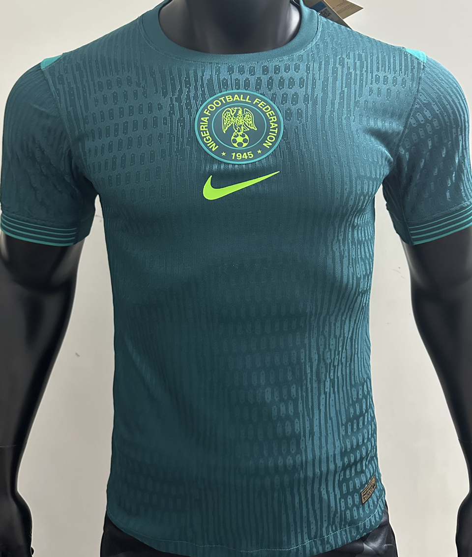 2025/26 Nigeria Visitante Green Versión Jugador