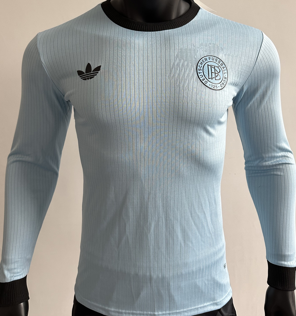 2025 Alemania Local Versión Jugador